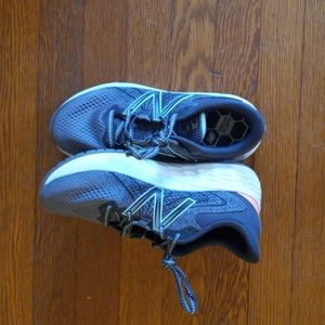 New Balance Tennis Shoes